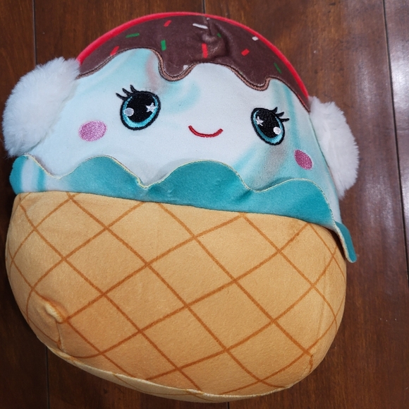 Squishmallows Other - Dessert Sundae Squishmellow